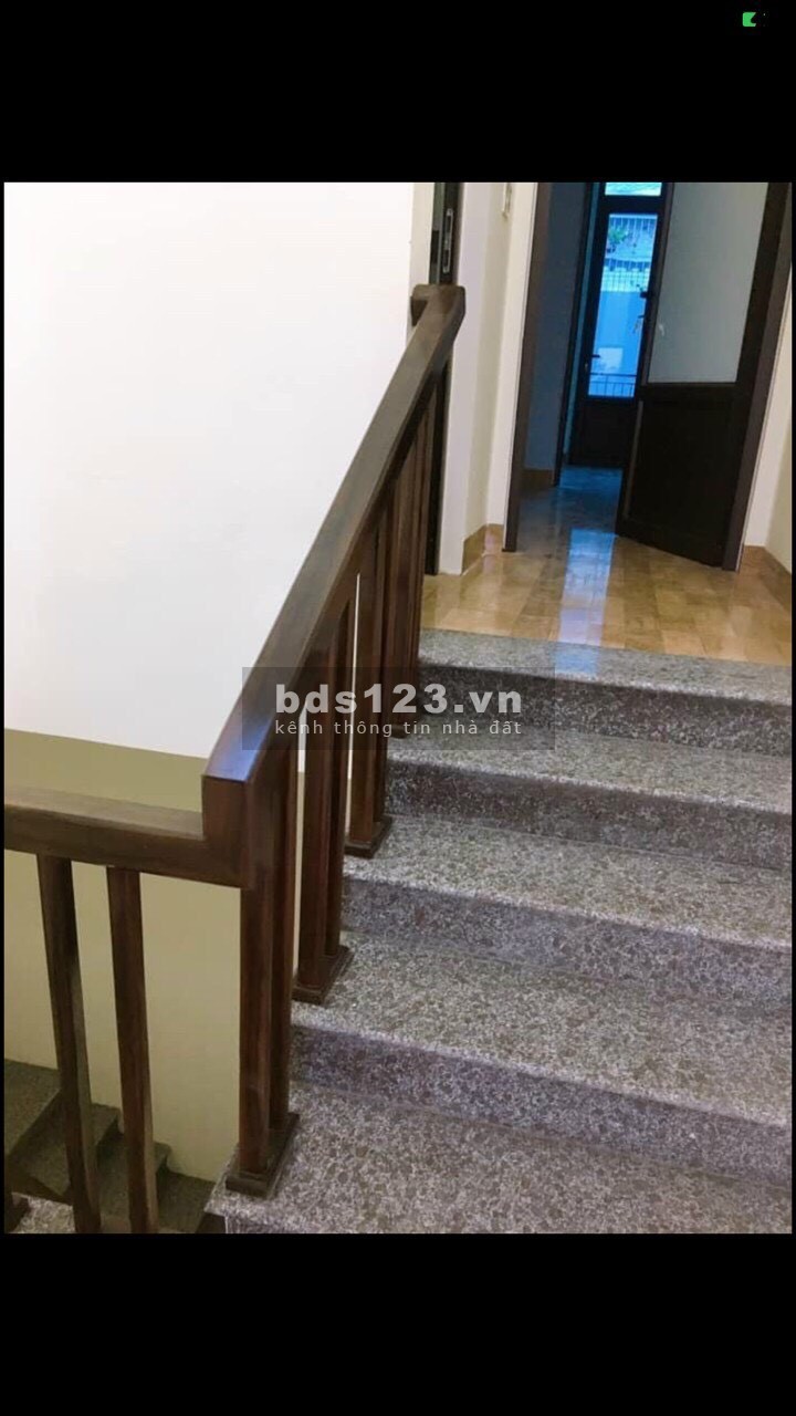 Bán nhà đường Ngô Quyền, TP Hải Dương 65m2, mt 4.3m, 3 tầng, 3 ngủ, 2.6 tỷ