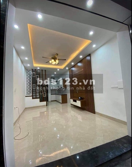 Bán nhà 5 tầng Đẹp ô tô vào nhà Phố Nguyễn Ngọc Nại
