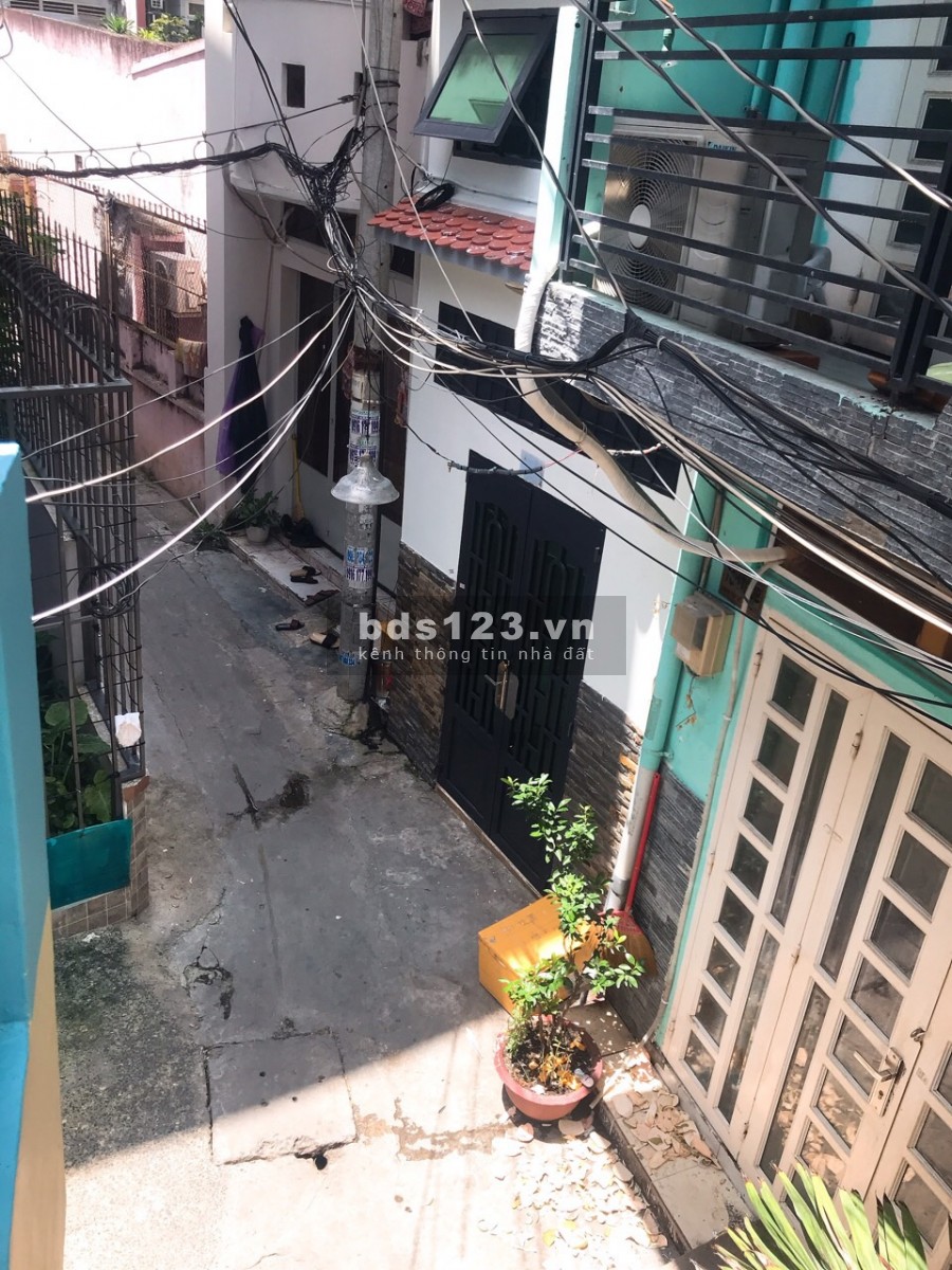 Nhà 8 triệu, thương lượng, Phú Nhuận, trệt 1 lầu, 2PN-2Wc