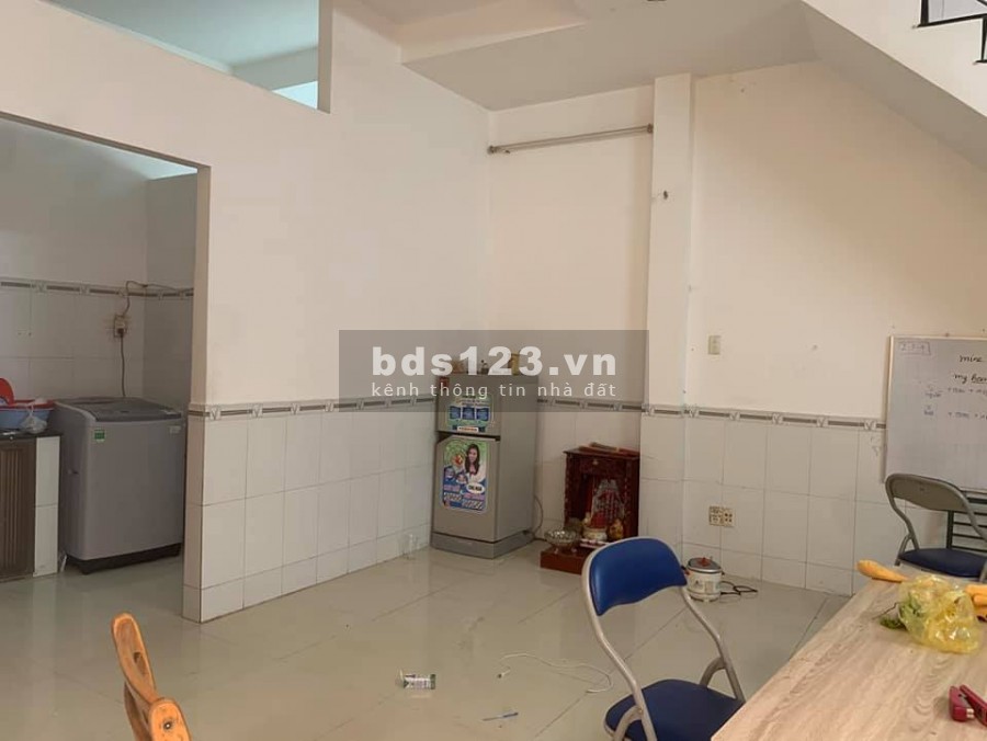 Nhà bán Tân Bình mặt tiền 7.5m đường Năm Châu Phường 11 giá 4.2 tỷ