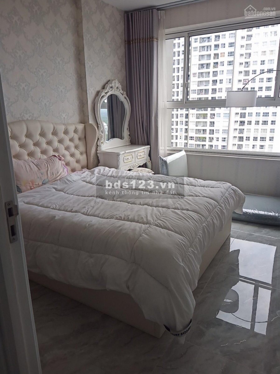 Chủ chưa sử dụng nên cần cho thuê căn hộ rộng 70m2, 2 PN, tầng 10 cc Sunrise Riverside, giá thoả thuận
