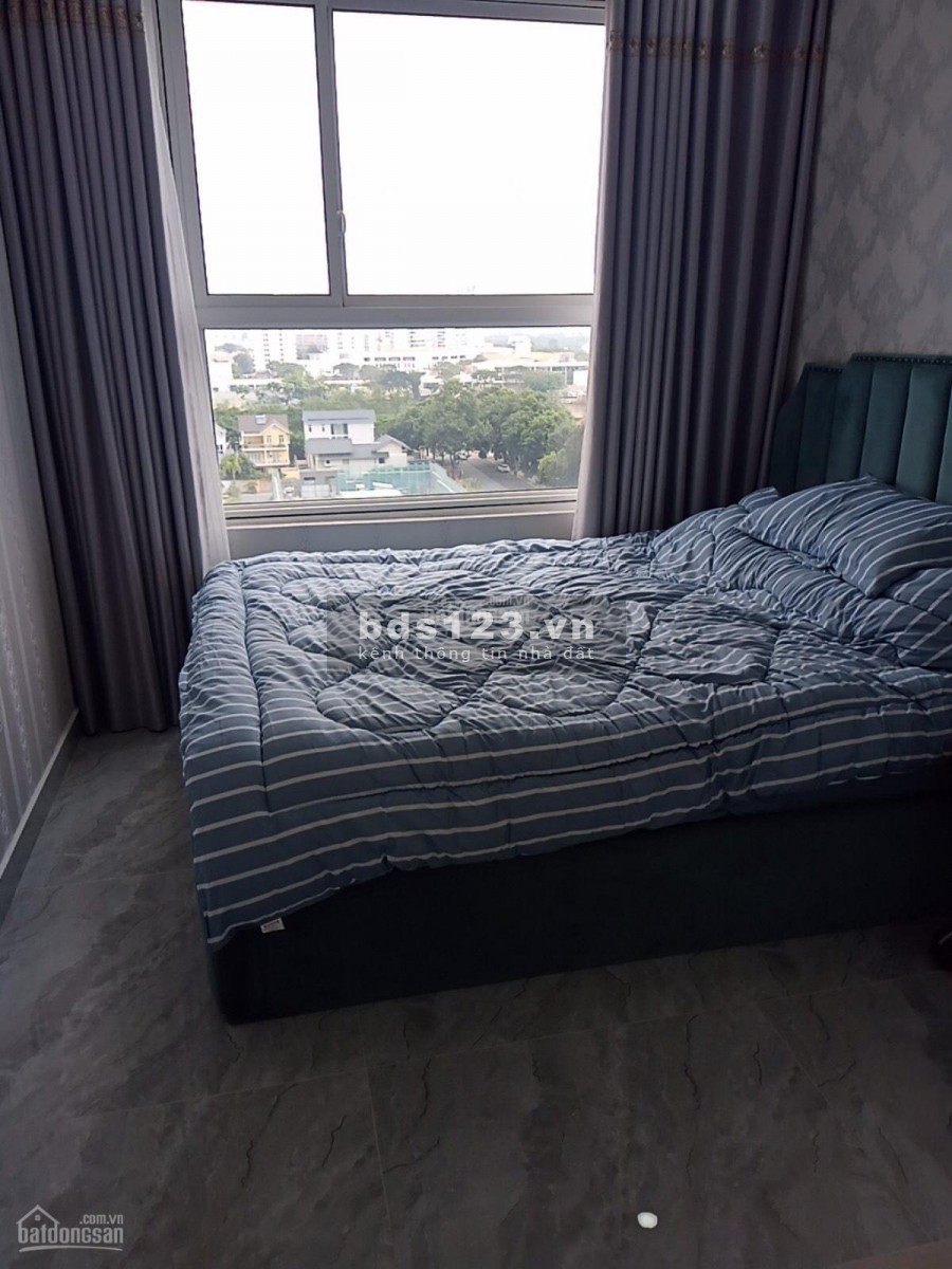 Chủ chưa sử dụng nên cần cho thuê căn hộ rộng 70m2, 2 PN, tầng 10 cc Sunrise Riverside, giá thoả thuận