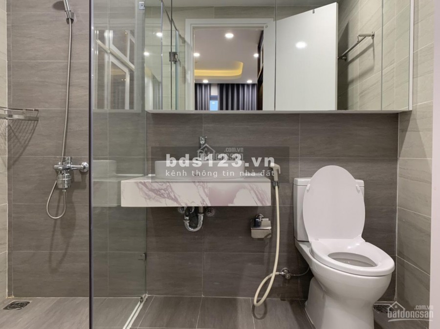 Mình cần cho thuê nhanh căn hộ rộng 70m2, 2 PN, kiến trúc đẹp, chung cư an ninh Sunrise Riverside, giá 13 triệu/tháng
