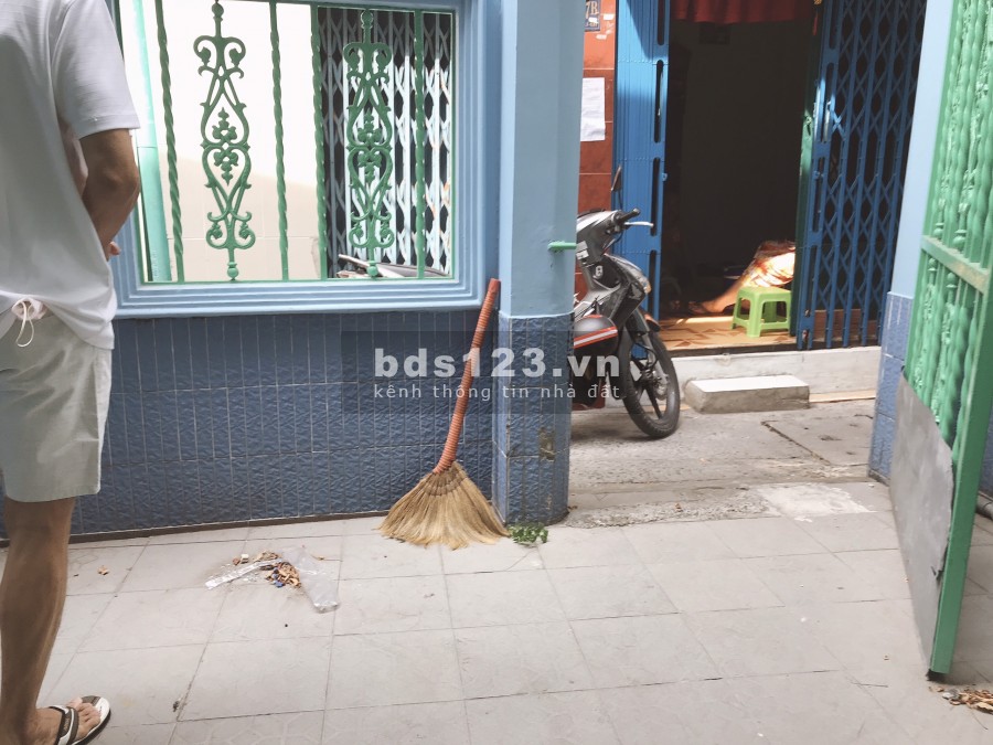Nhà 9tr, cọc 1T- Đinh Tiên Hoàng, Bình Thạnh, 2PN-2WC, 2.5x12