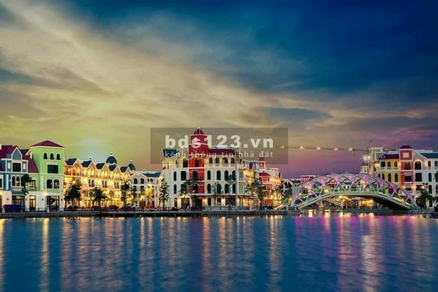 Mở bán nhà phố Grand World Phú Quốc cơ hội sinh lời không thể bỏ qua.Liên hệ CDT 0363583647