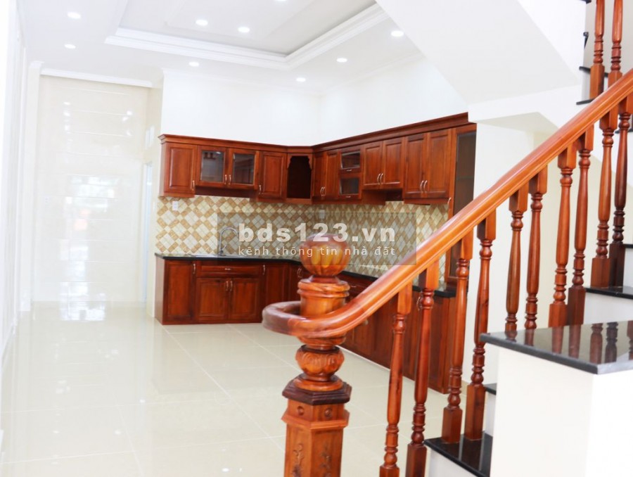 Phường Hiệp Bình Chánh Bán nhà View Sông, đường 38 diện tích 149 m², 1 trệt 2 lầu, Hiệp Bình Chánh, Thủ Đức