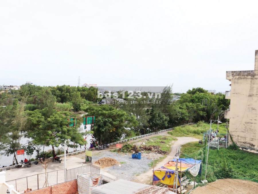 Phường Hiệp Bình Chánh Bán nhà View Sông, đường 38 diện tích 149 m², 1 trệt 2 lầu, Hiệp Bình Chánh, Thủ Đức