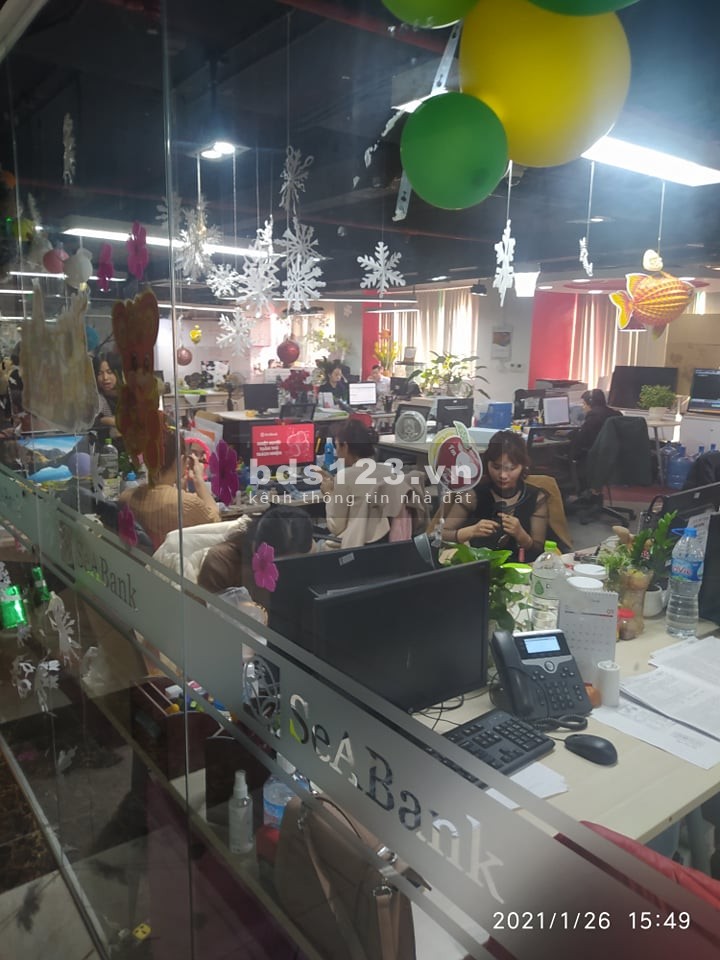 Cho thuê Văn phòng tầng 2 KĐT Sài Đồng. DT 200m2