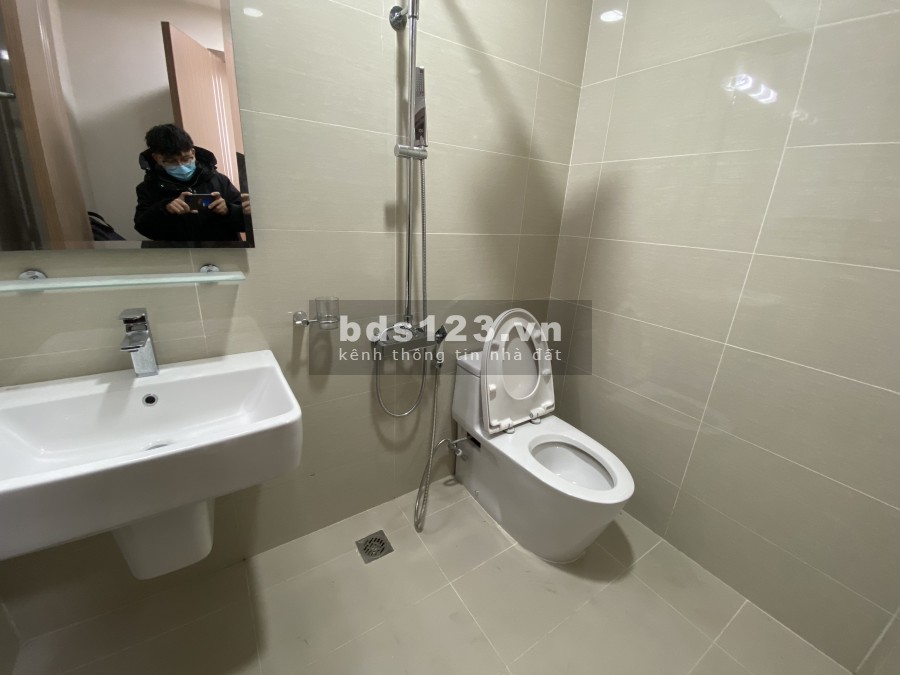 Bán Sunshine City 2 ngủ S5 ban công đông nam view sân golf sửa đẹp - 0974606535