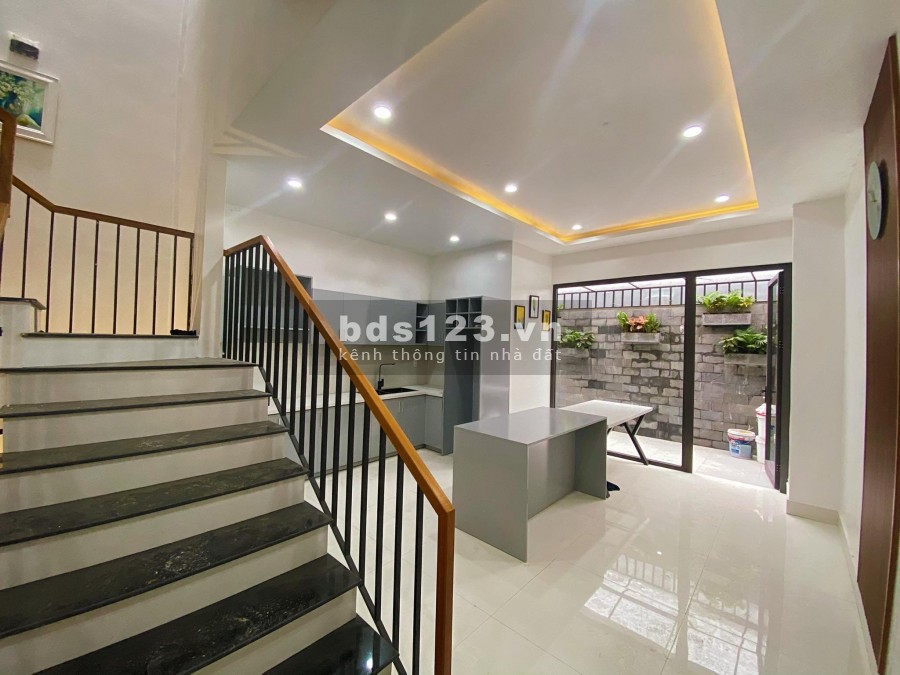 Nhà Đẹp 3 Tầng Hoàn Thiện Full Nội Thất, Huế Green, Giá Tốt Trước Tết