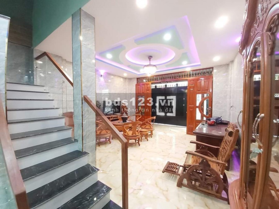 HẺM 6M NGUYỄN SƠN QUẬN TÂN PHÚ-68M2- NGANG 5.2M 4TẦNG-TẶNG NỘI THẤT- NHỈNH 6 TỶ