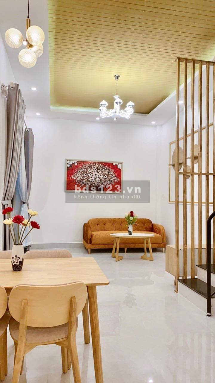 Bán nhà HXH Đoàn Hồng Phước,T.Phú 54m2 chỉ 4.3 tỷ