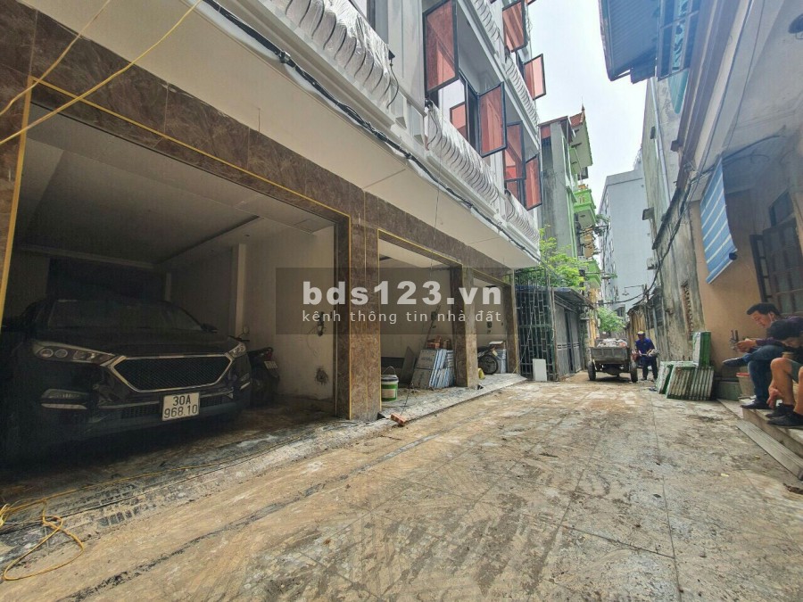 Nhà Xuân Phương cuối đường Trịnh Vân Bô 38M 5Tầng Kinh Doanh,ô tô đỗ 2,98 tỷ