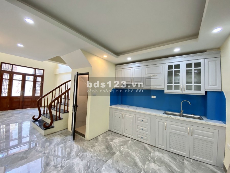 Nhà Xuân Phương cuối đường Trịnh Vân Bô 38M 5Tầng Kinh Doanh,ô tô đỗ 2,98 tỷ