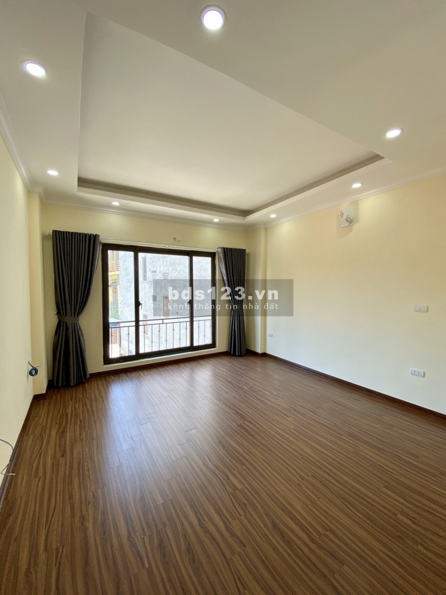 Nhà Xuân Phương cuối đường Trịnh Vân Bô 38M 5Tầng Kinh Doanh,ô tô đỗ 2,98 tỷ