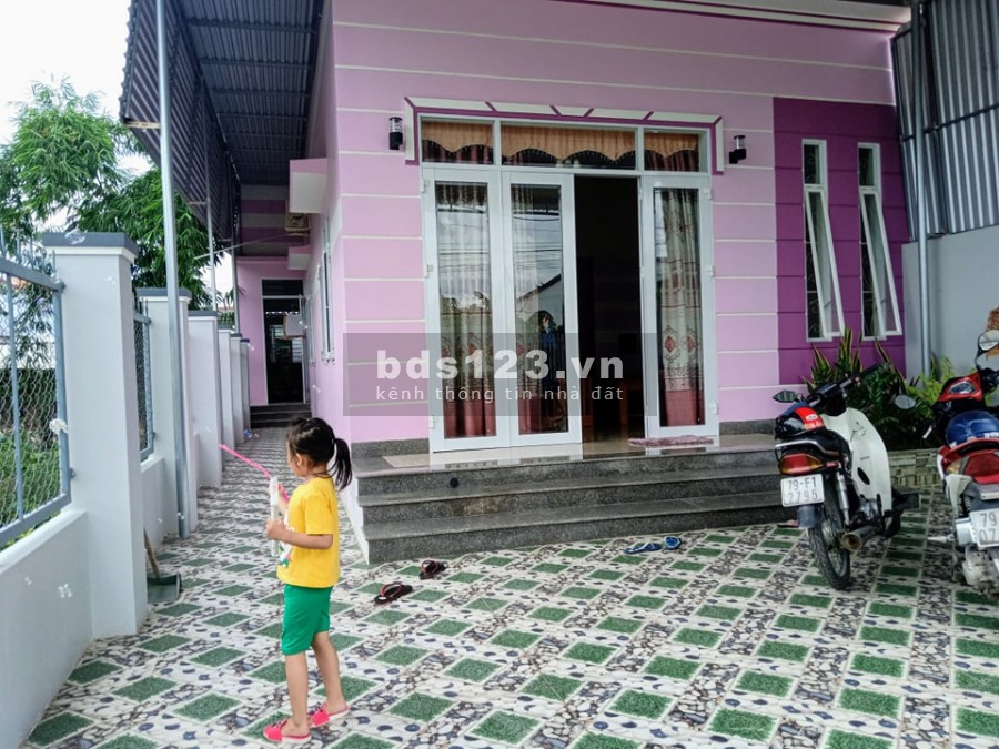 Bán đất tặng nhà 210m2 gần chợ Tân Xương xã Suối Cát giá rẻ LH 0788.558.552