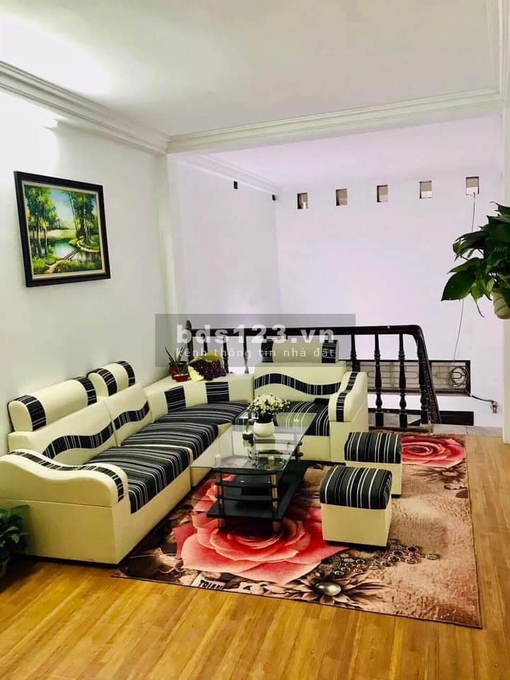 Bán nhà Triều Khúc,Thanh Xuân 38m 1,8 tỷ,3 ngủ đủ công năng