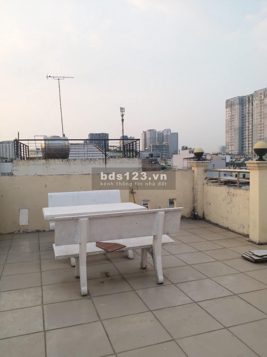 Bán gấp nhà riêng, hẻm 450 Đoàn Văn Bơ, Q4, 4 lầu, 37m2/128m2, chỉ 3,45 tỷ