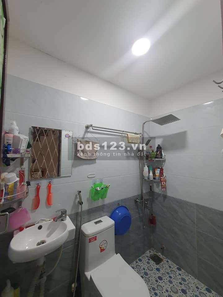 (Gò Vấp)Bán gấp nhà đẹp, hẻm 5m, Nguyễn Oanh, Lê Thị Hồng, dt 56m2, 3 tầng, giá 5.38 tỷ