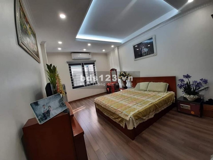 Nhà Hoa Lâm, 130m, lô góc, 4 tầng, MT 12m, giá 8.5 tỷ
