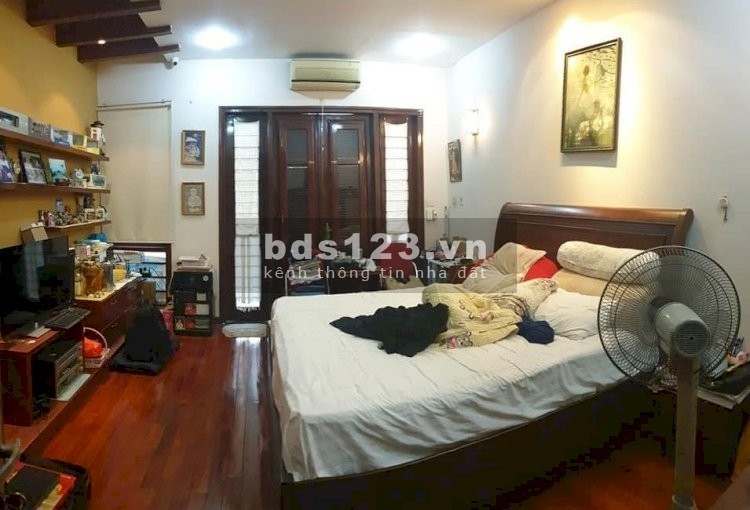 Bán nhà đường Tạ Quang Bửu, 45m2, 5T, MT 4,3 m, 3 tỷ xx, ô tô, O869.O34.132.