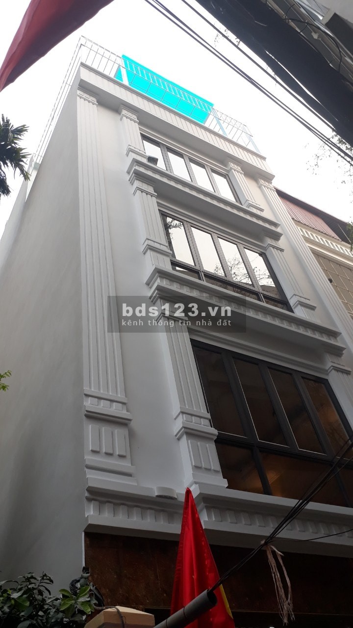 Bán nhà Nguyễn Ngọc Nại Thanh Xuân 60m2 5 tầng mt 5m giá 9.3 tỷ.