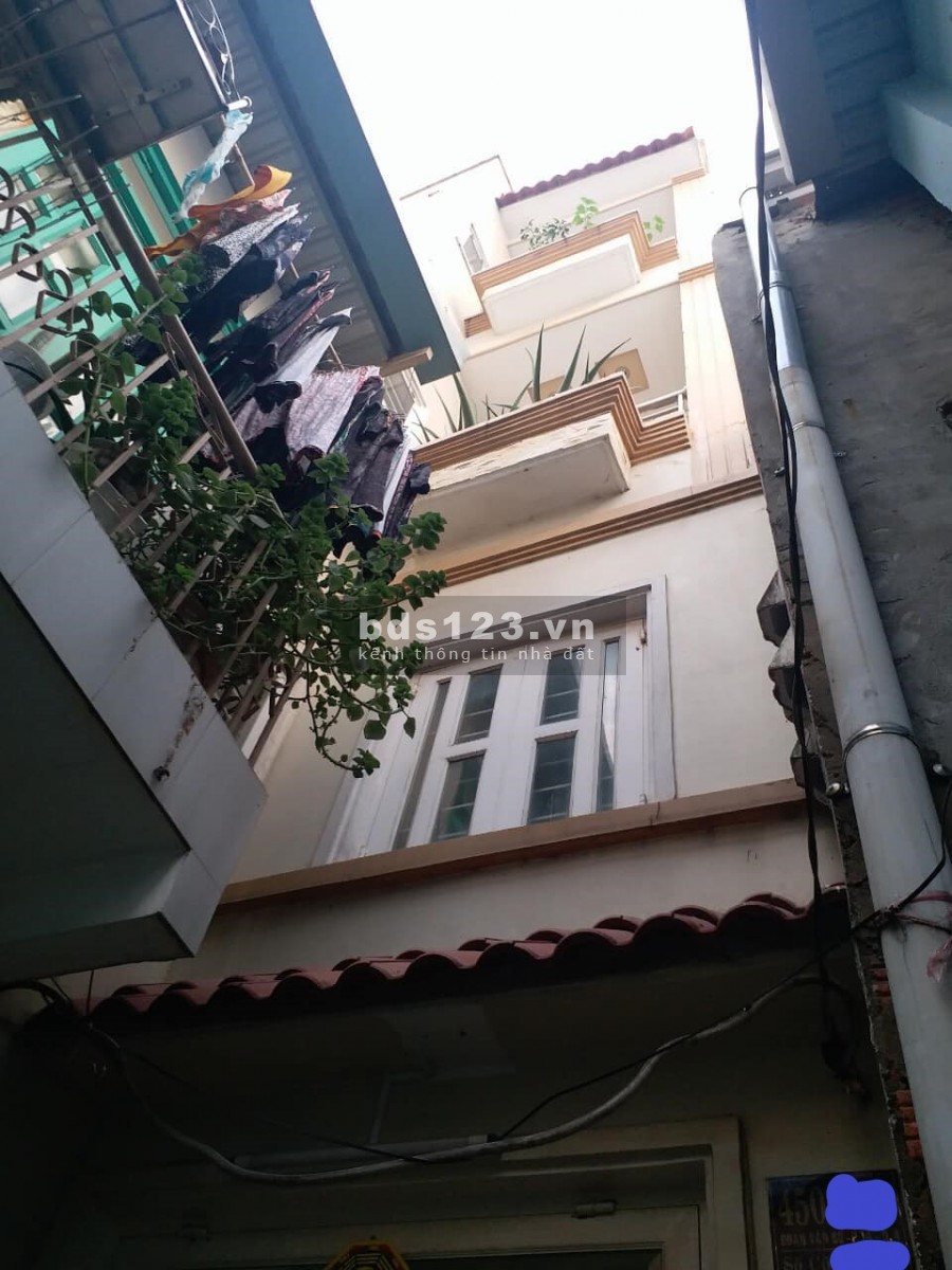 Bán gấp nhà riêng, hẻm 450 Đoàn Văn Bơ, Q4, 4 lầu, 37m2/128m2, chỉ 3,45 tỷ