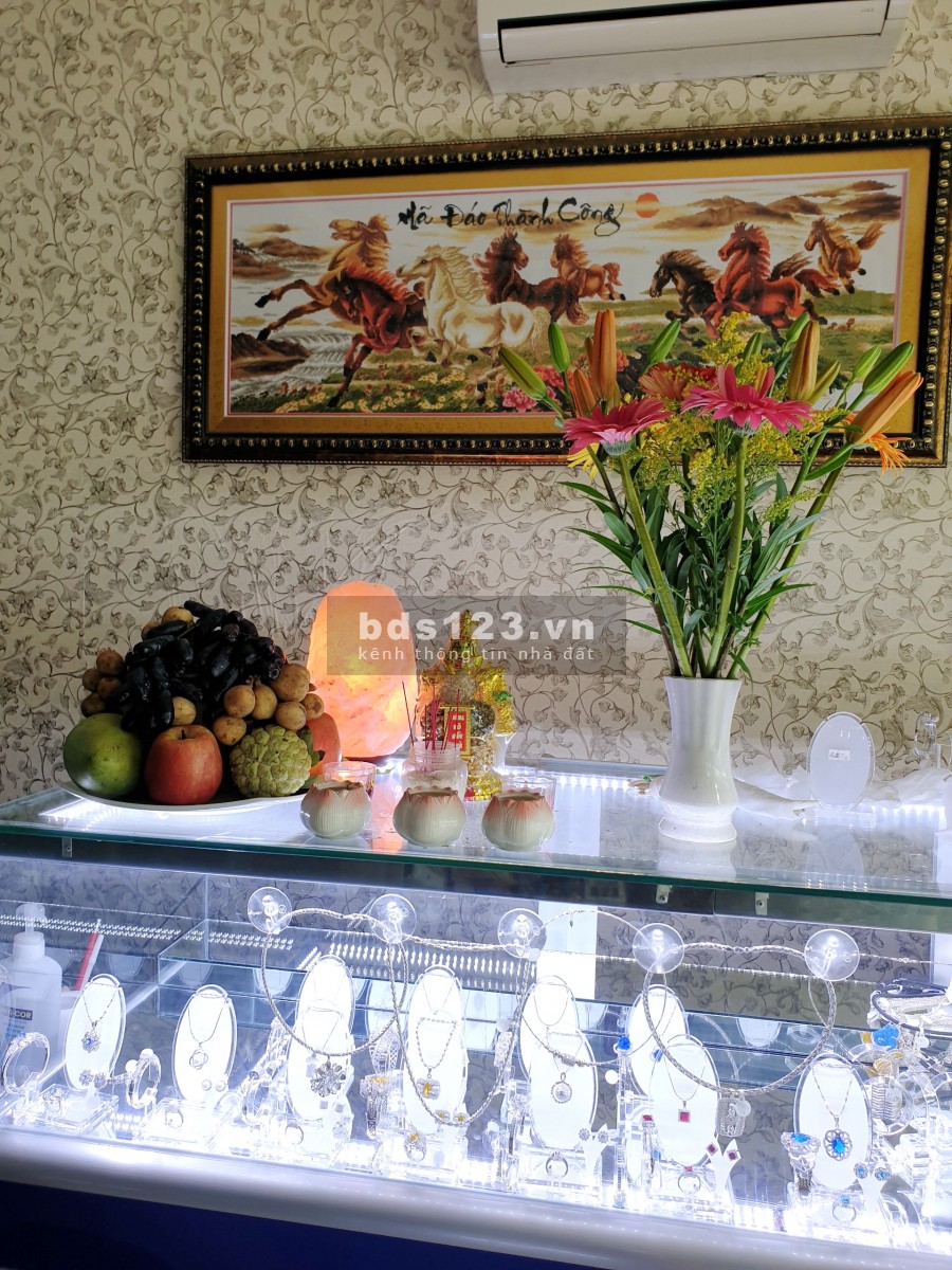 Cho thuê nhà (nở hậu/1lầu/ST) mặt tiền đường Ba Đình P9 Q8