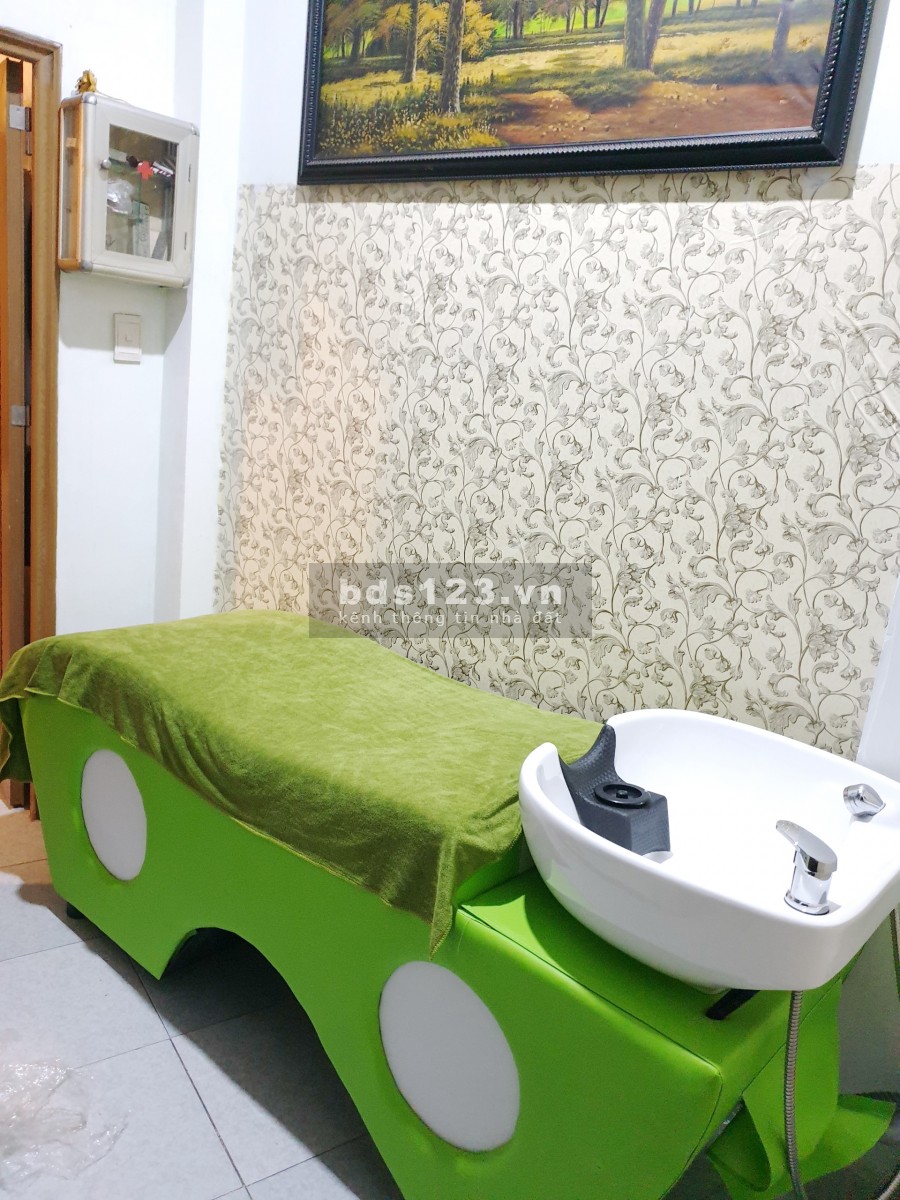 Cho thuê nhà (nở hậu/1lầu/ST) mặt tiền đường Ba Đình P9 Q8
