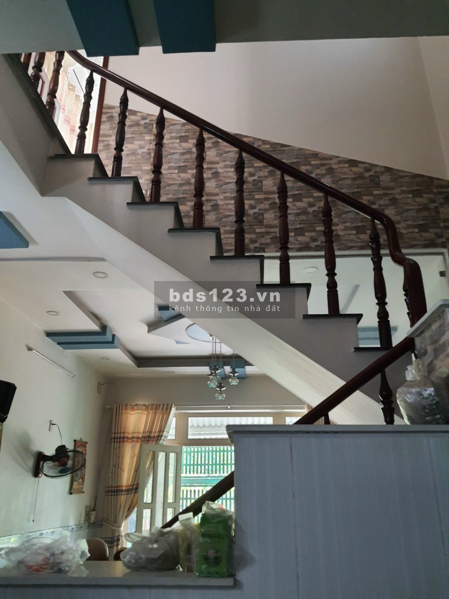 Nhà cạnh VinMart Bàu Cát, Ni Sư Huỳnh Liên, Tân Bình. 3,95 tỷ