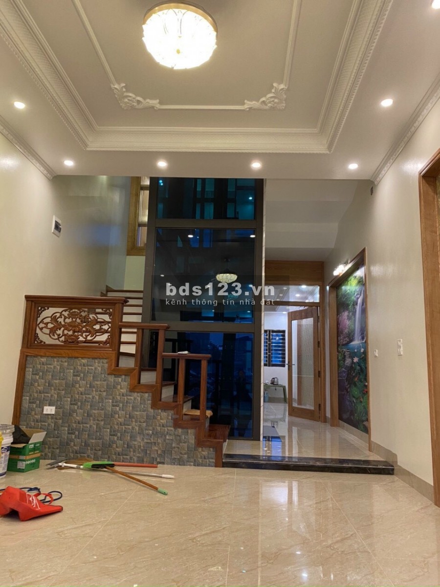 Bán nhà 4.5 tầng, có Thang Máy, Trường Chinh, HD 67.5m2, mt 4.5m, cực đẹp