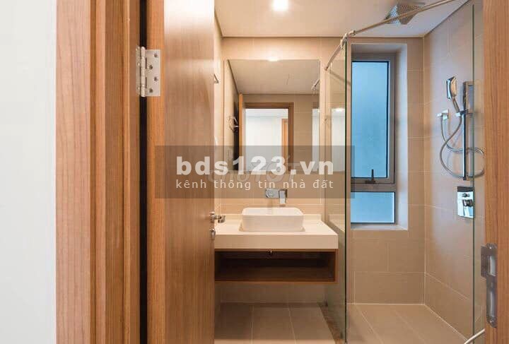 Park Sài Gòn cần cho thuê căn hộ rộng 74m2, tầng cao, kiến trúc phương Tây, giá 14 triệu/tháng