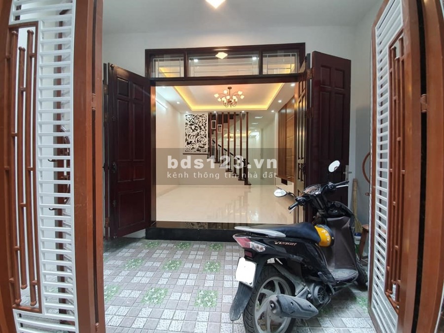 Phân lô, ở ngay đón Tết Khương Đình DT 55m2x4T, MT 5m Giá 3tỷ