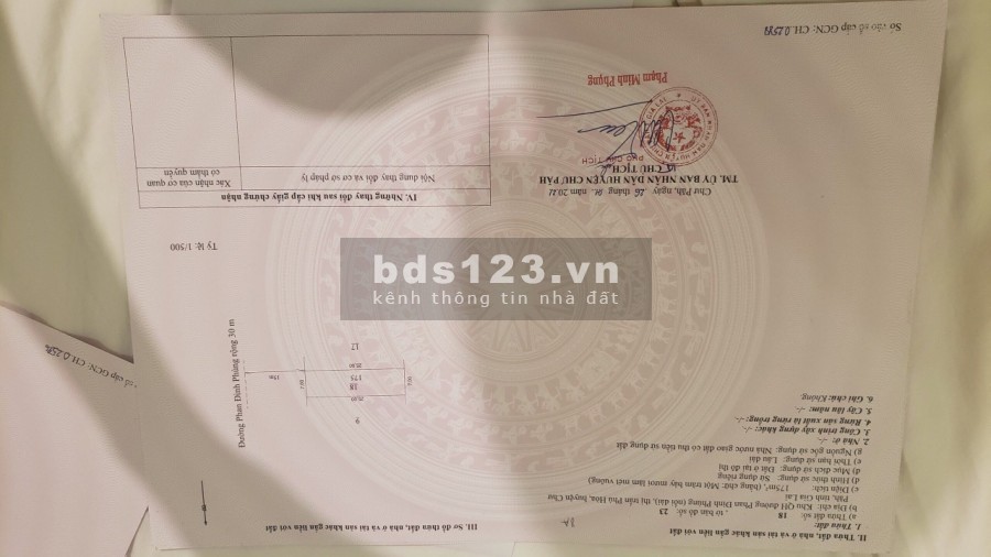Bán đất mặt tiền đường Phan Đình Phùng 30m giá 3,3 Triệu/m2