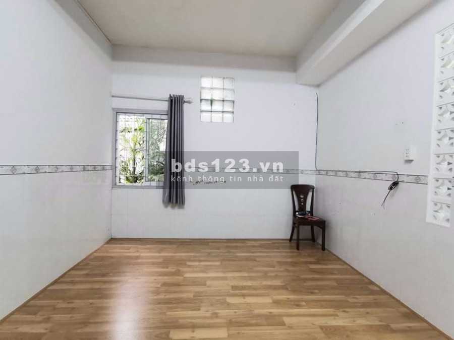 Chủ bán gấp nhà “ Mặt tiền” Thiên Hộ Dương 2 tầng, 200m2, giá rẻ nhỉnh 8 tỷ