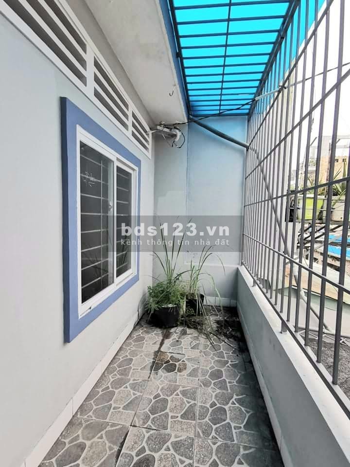 Chủ bán gấp nhà “ Mặt tiền” Thiên Hộ Dương 2 tầng, 200m2, giá rẻ nhỉnh 8 tỷ