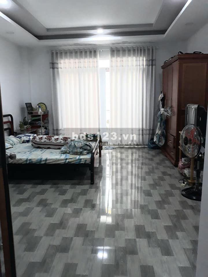 Bán nhà p17 Gò vấp Hẻm KIA Morning giá 57tr/m2