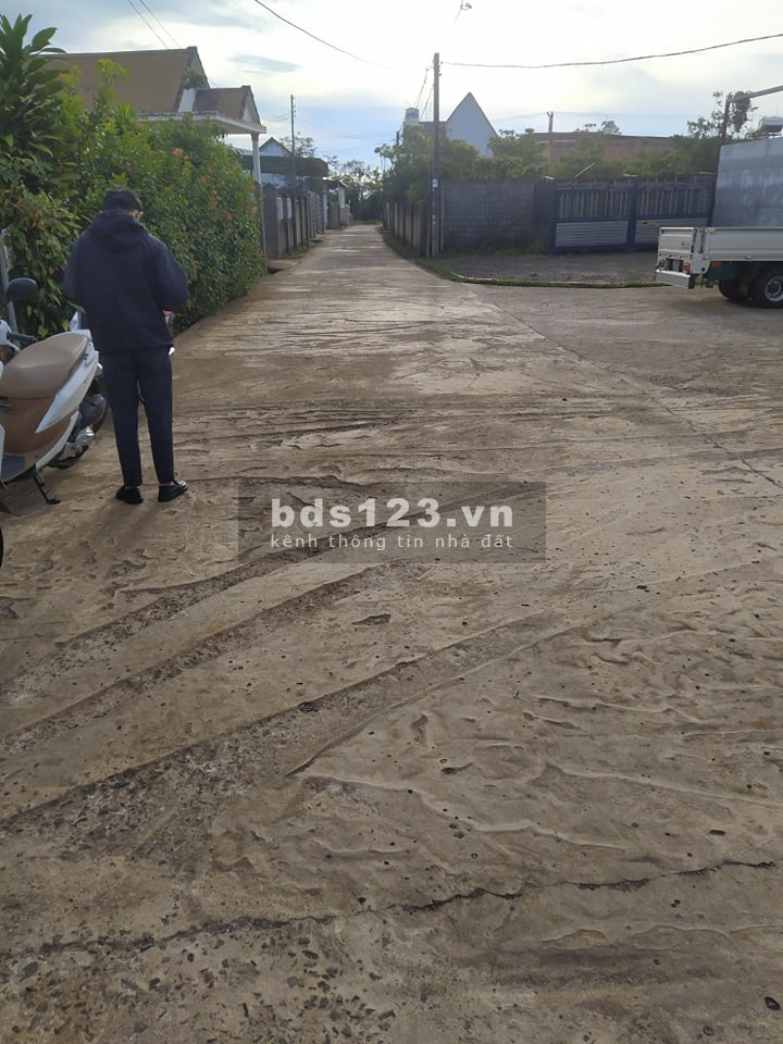 bán đất mặt tiền hẻm 6m TP Bảo Lộc