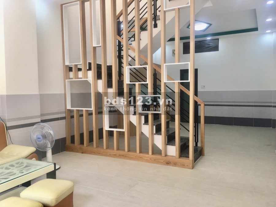Nhà mới (4.2*12m/1lầu/2pn) hẻm 154 Âu Dương Lân P3 Q8