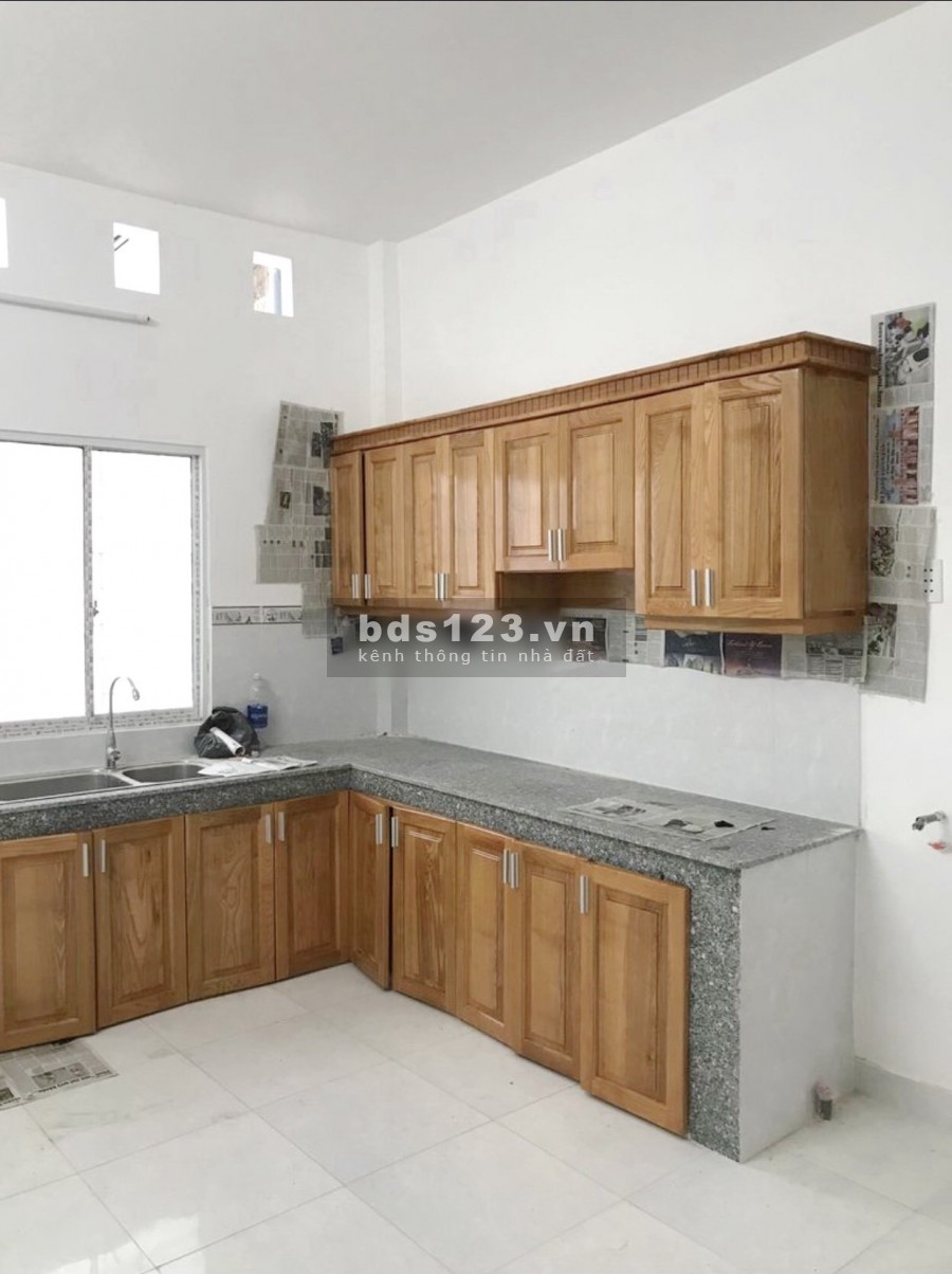 Nhà DT lớn, lầu/4pn/4wc, hẻm 141 đường Tám Danh (đường 13 cũ) P4 Q8