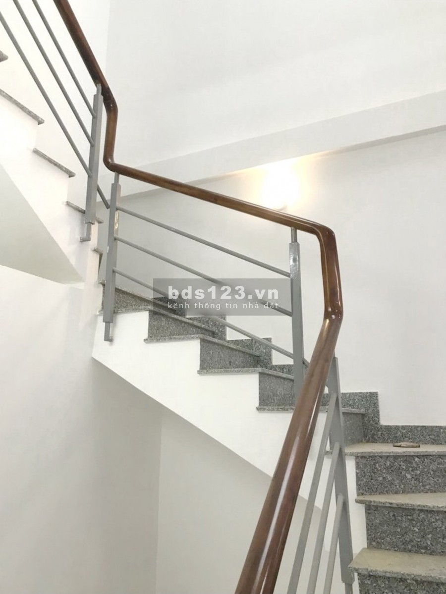 Nhà DT lớn, lầu/4pn/4wc, hẻm 141 đường Tám Danh (đường 13 cũ) P4 Q8