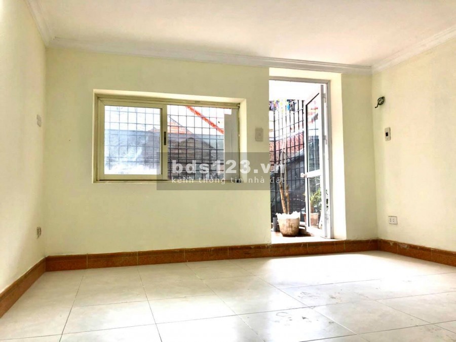 Nhà đẹp đón tết Trương Định Hoàng Mai oto cách nhà 5m 31m 4 tầng chỉ 2.26 tỷ