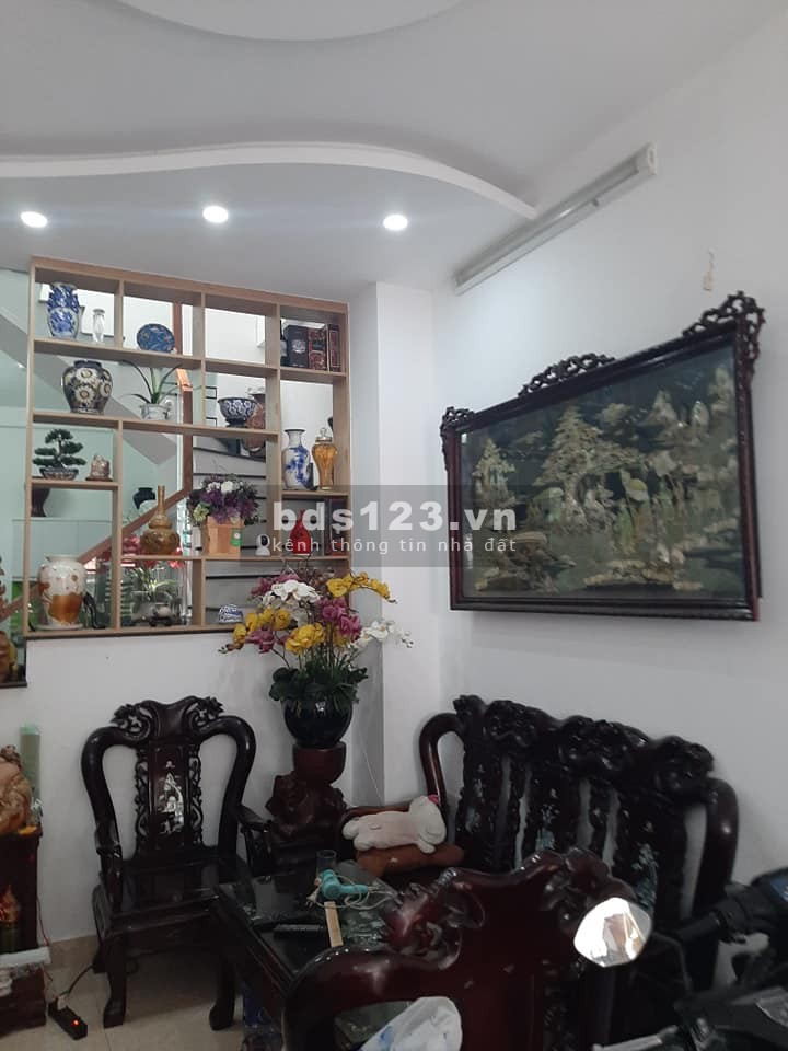 Cần tiền Mở Xưởng Nhựa Bán nhà 231/20 Hòa Hảo, Phường 6, Quận 10, 40M2, 4PN, 4WC, 3 Tầng, giá 5 tỷ 7