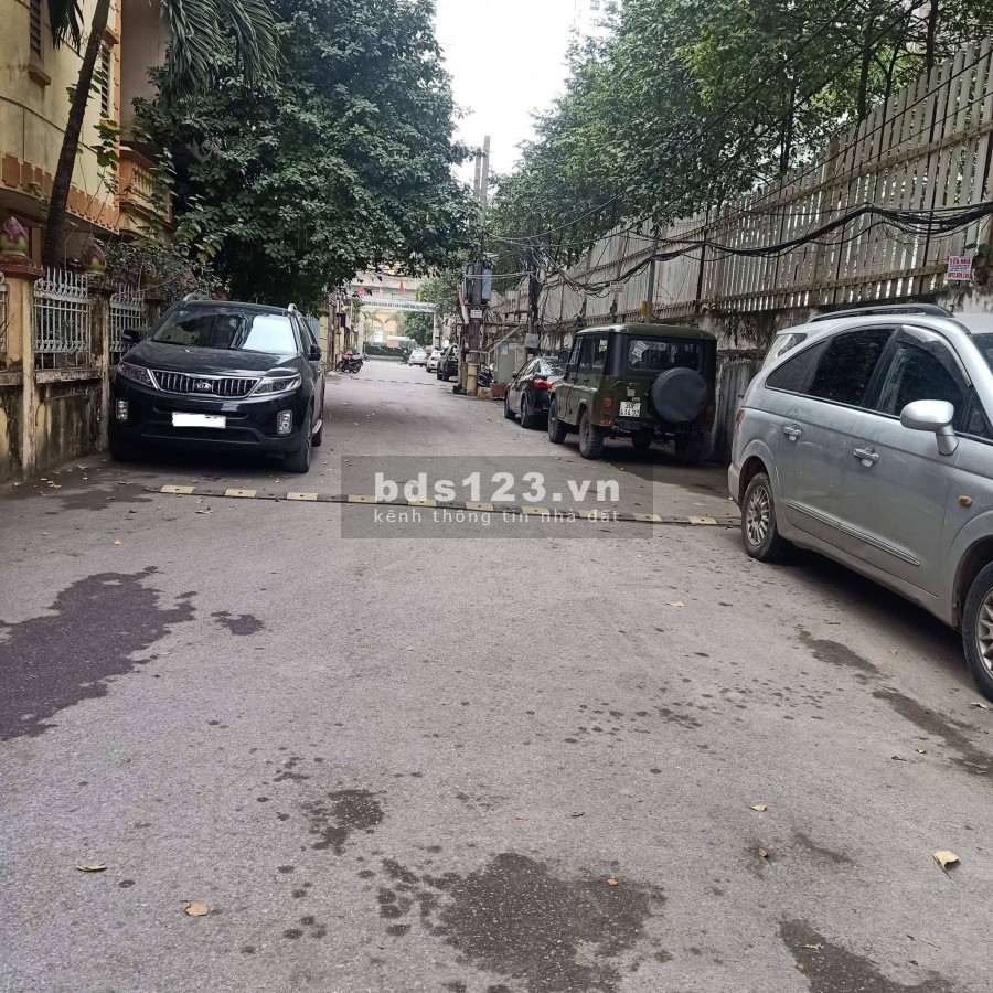 Bán nhà phố Trần Duy Hưng, ô tô, kinh doanh, 60m2, 5T, MT 5.5m, 11.5 tỷ.