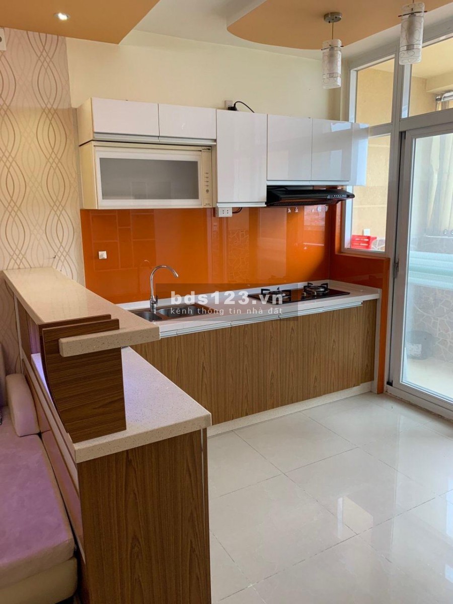 Cần cho thuê gấp CHCC Hoàng Kim Thế Gia, Bình Tân, 81m2 3PN 2WC. Nhà mới đẹp. Giá thuê 7tr5 quá rẻ