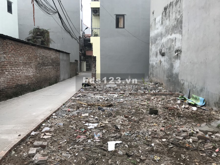 Bán gấp mảnh đất xinh Di Trạch, ngõ thông, ô tô vào Tận đất