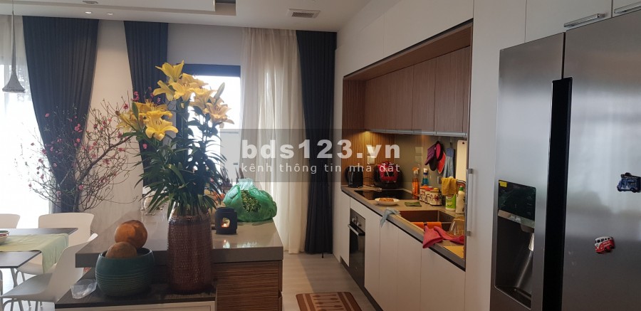 Cần bán gấp căn Imperia Garden 121m2, 3PN, giá 5.5 tỷ, full đồ, có slot ô tô