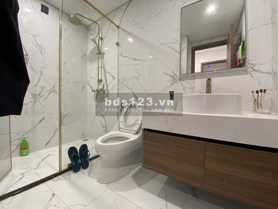 Bán Sunshine City 2PN S5 ban công Đông Nam view sân golf sửa đẹp -…