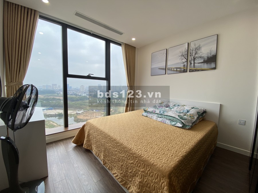 Bán Sunshine City 2PN S5 ban công Đông Nam view sân golf sửa đẹp -…