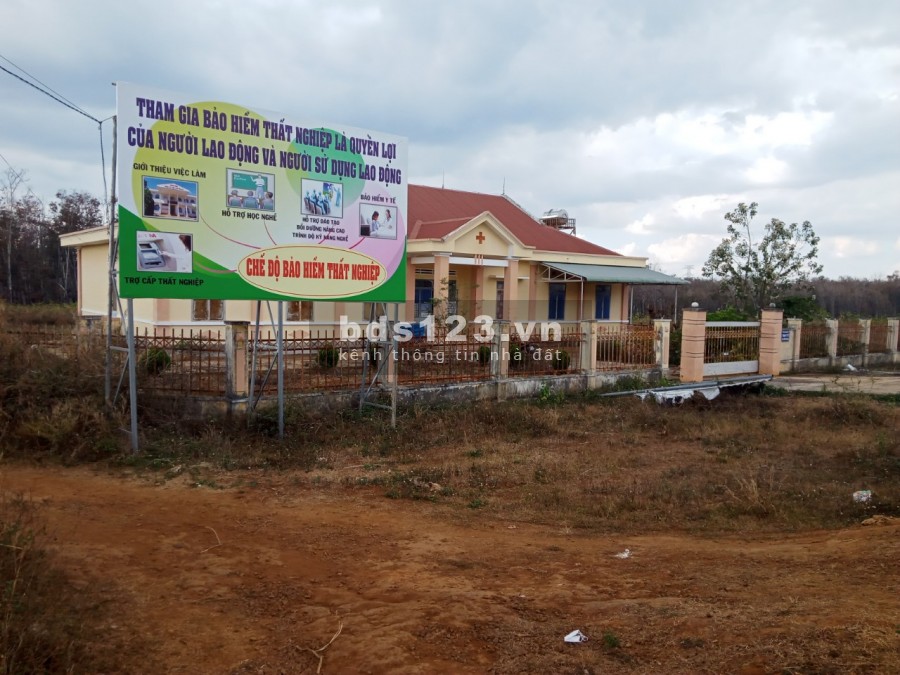 Cần sang nhượng lô đất sổ đỏ VV đường Phan Đình Phùng TT Phú Hòa, ChưPăh
